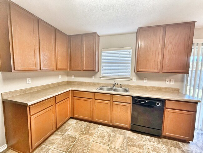 Building Photo - "Receive 2 weeks free off your first full ...