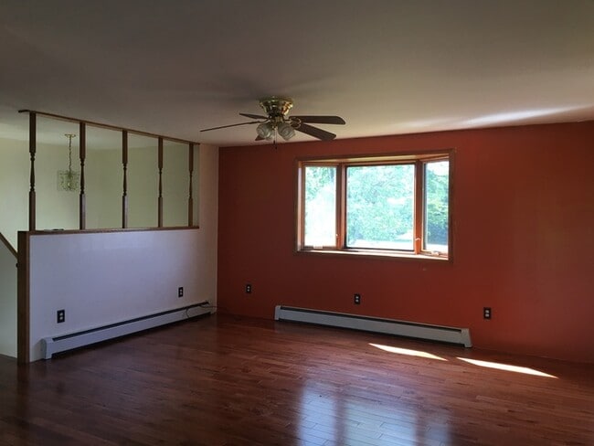 Building Photo - Beautiful secluded 4 bedroom 2.5 bath home with 2 stall detached garage and descent sized yard