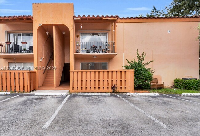Building Photo - 7100 Fairway Dr