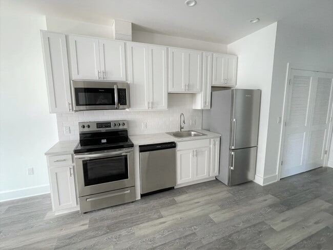 Building Photo - Bladensburg Road Apartments