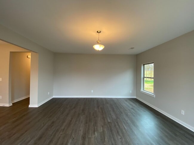 Building Photo - 14332 Chase Dr