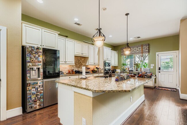 Building Photo - 28118 Harper Creek Ln