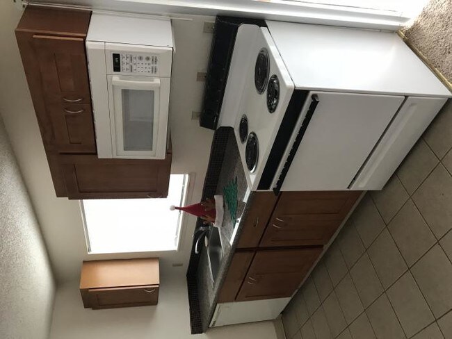 Building Photo - 2 bedroom in Aloha OR 97003