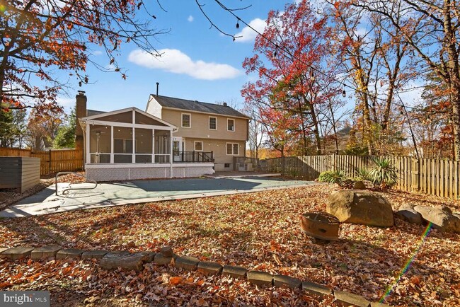 Building Photo - 14982 Gold Post Ct