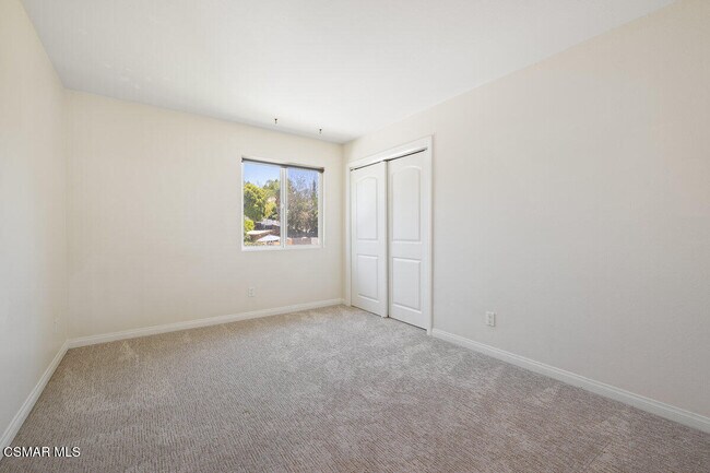 Building Photo - 526 Houston Dr