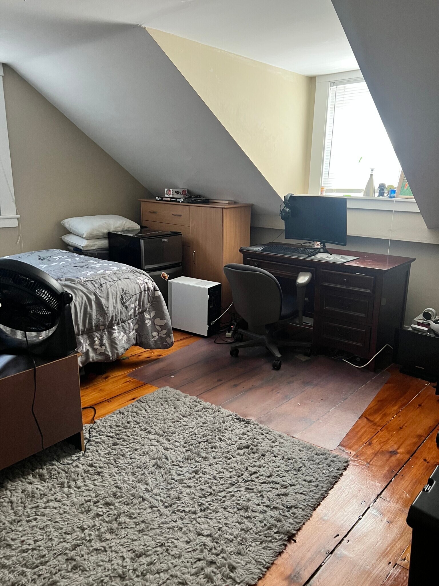 Building Photo - 1 Poole St