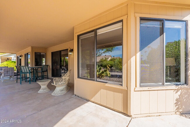 Building Photo - 9625 W Taro Ln