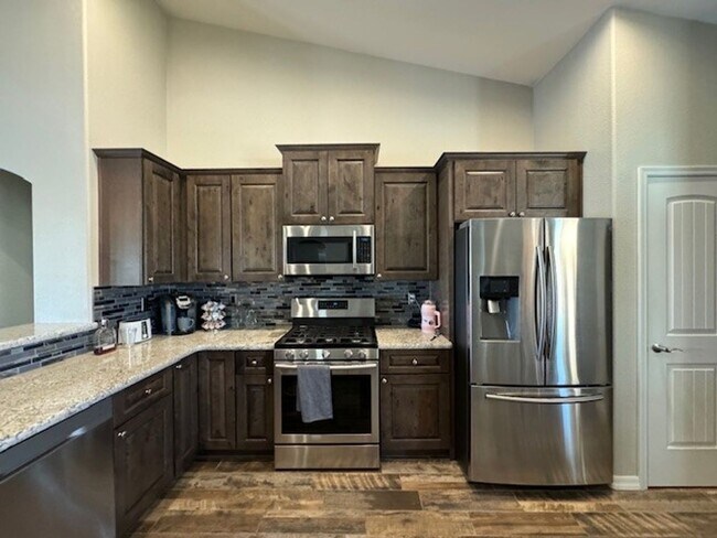 Building Photo - Los Lagos Lakefront WINTER Rental 3Br with Utilities AVAILABLE 10/1/2025