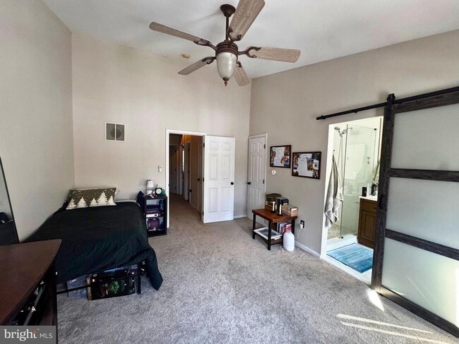 Building Photo - 45713 Paddington Station Terrace