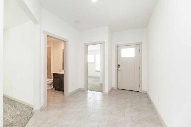 Building Photo - 28902 Yukon River Ct