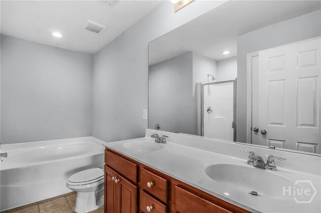 Building Photo - 307 Grasslands Dr