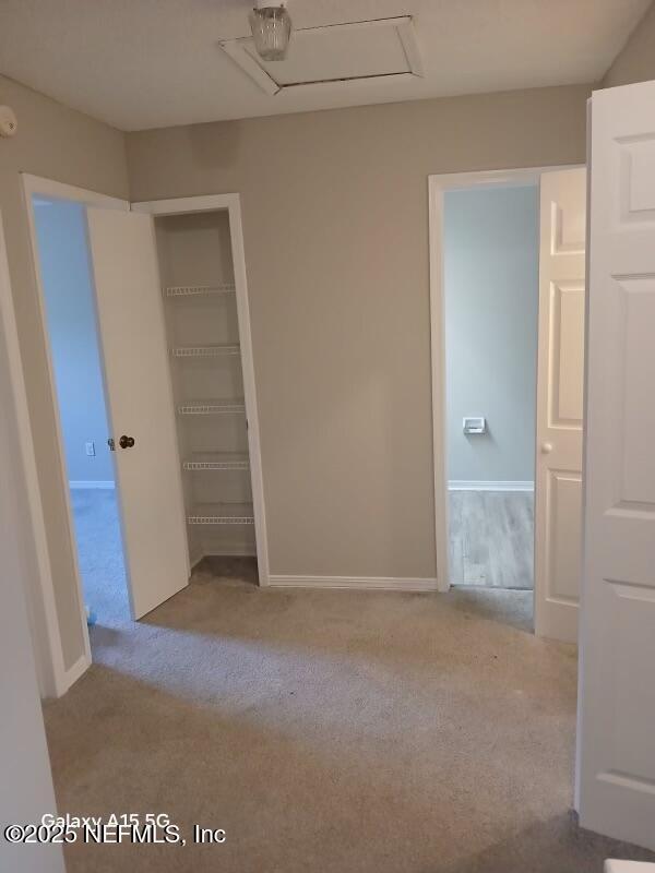 Building Photo - 5544 Cabot Dr N