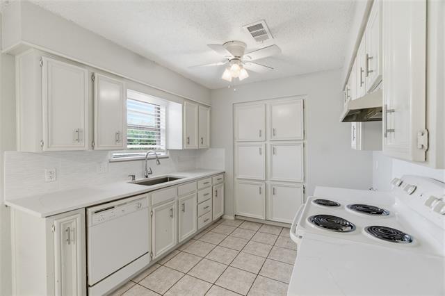 Building Photo - 1713 Sagebrush Trail