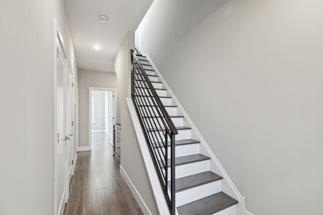 Building Photo - 1845 A St