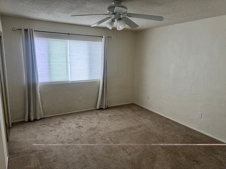 bedroom #1 - 2014 Nelson Ave