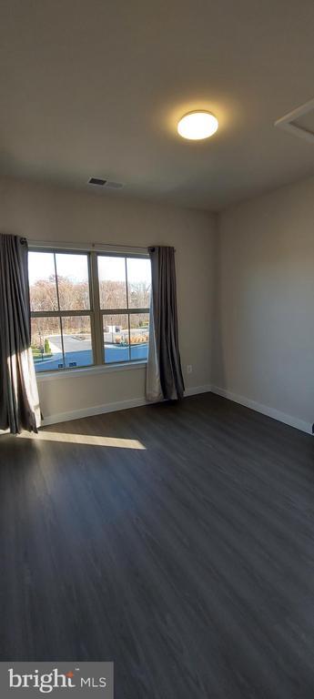 Building Photo - 5970 Fallfish Ct