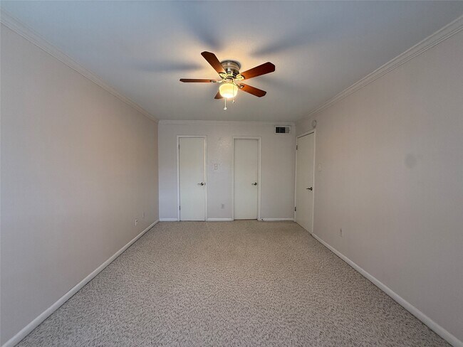 Building Photo - 2250 Bering Dr