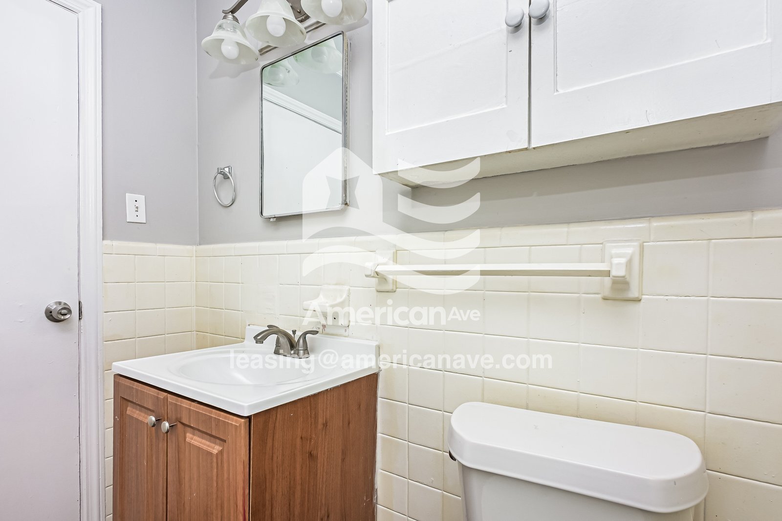Building Photo - 1570 Engle Dr