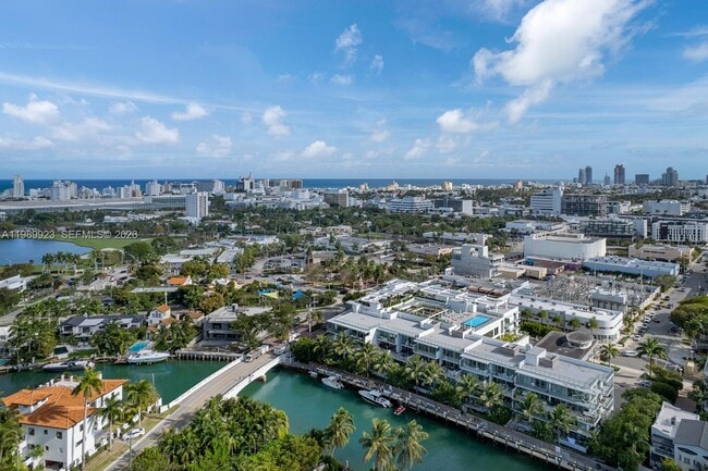 Building Photo - 1201 20th St