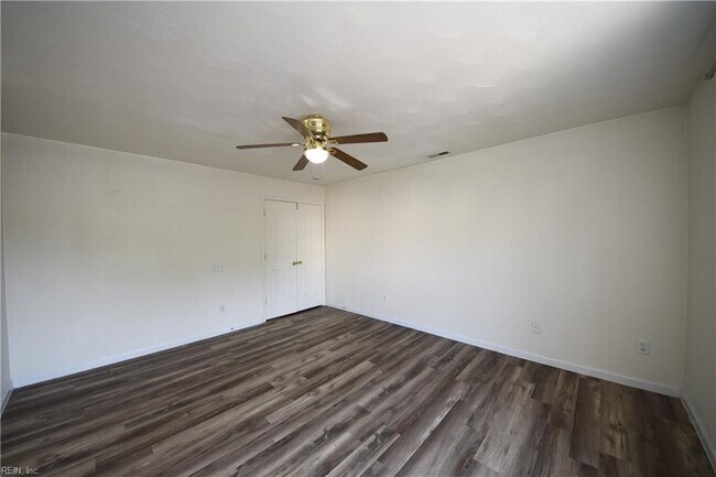 Building Photo - 1109 Lady Ashley Dr