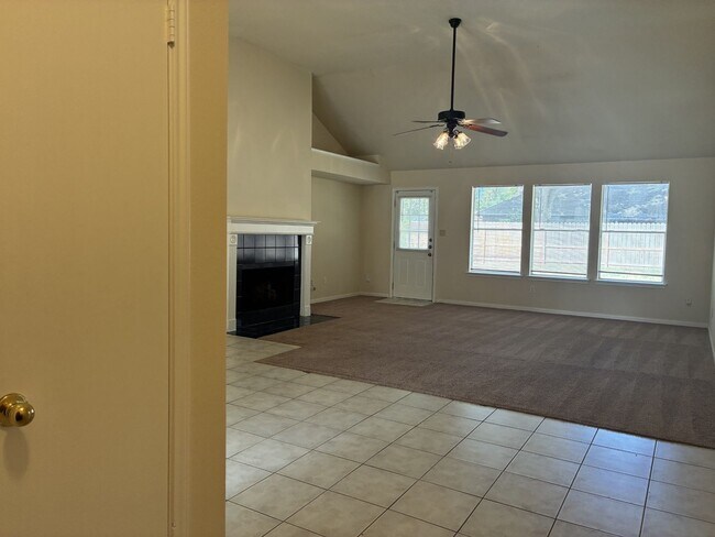 Building Photo - 11607 Lennington Dr