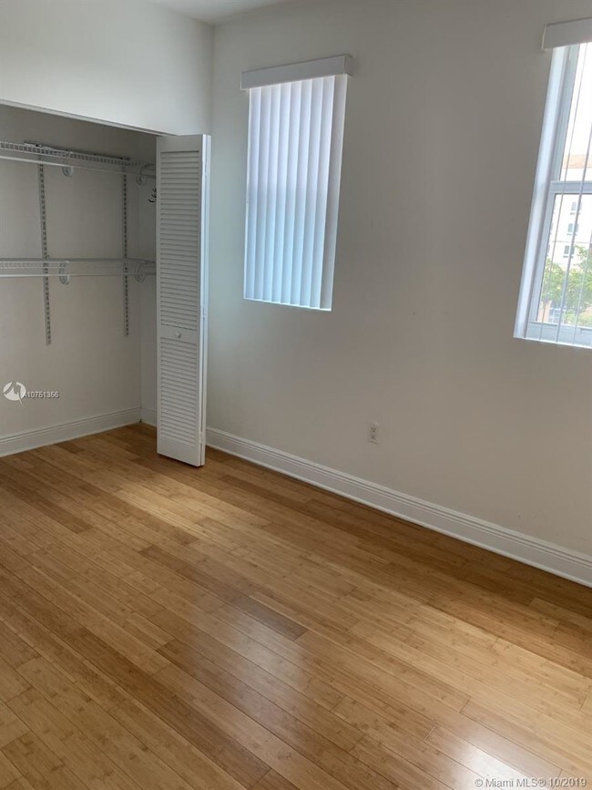 Building Photo - 7270 SW 88th St