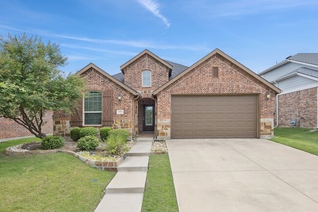 Building Photo - 1733 Lark Ln