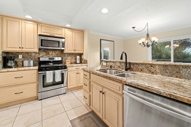 Building Photo - 6917 Camino Revueltos