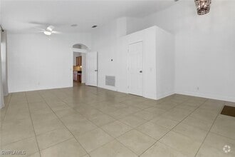 Building Photo - 8794 Fawn Ridge Dr