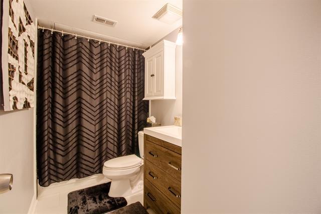 Building Photo - 5200 Martel Ave