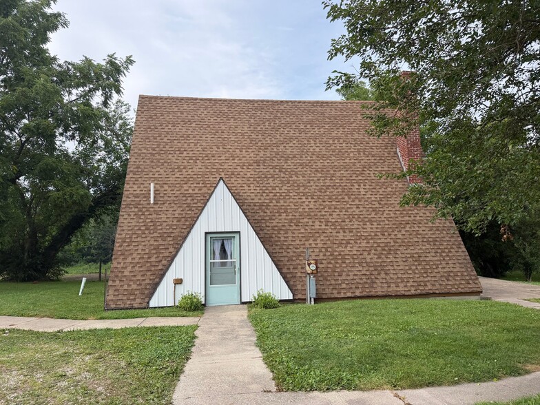 Building Photo - 558 E Co Rd 200 N