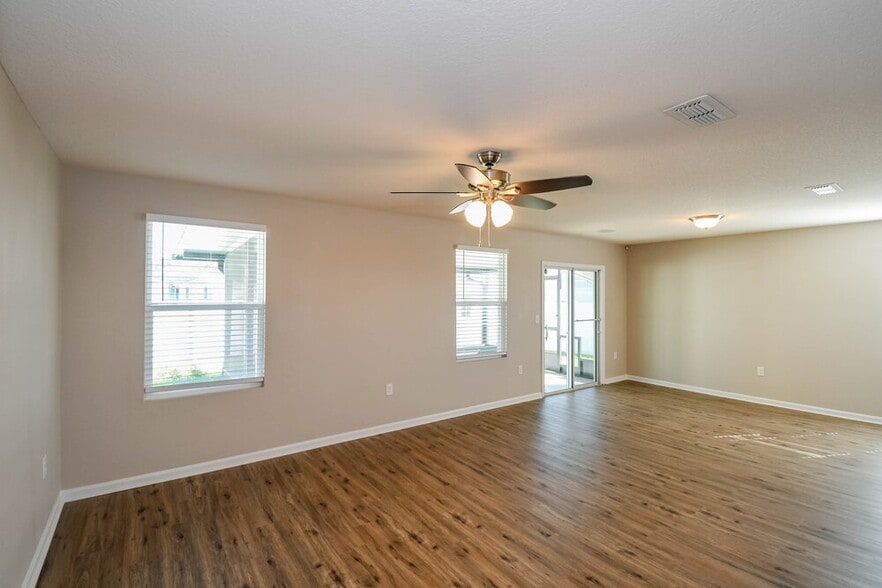 Building Photo - 2226 Pebble Point Dr