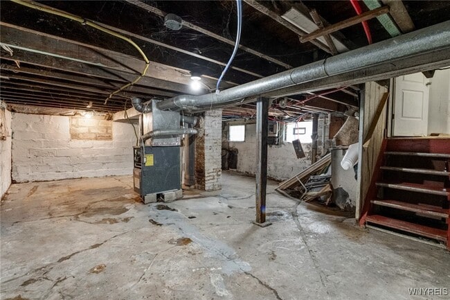 Building Photo - 20 Wood Ave