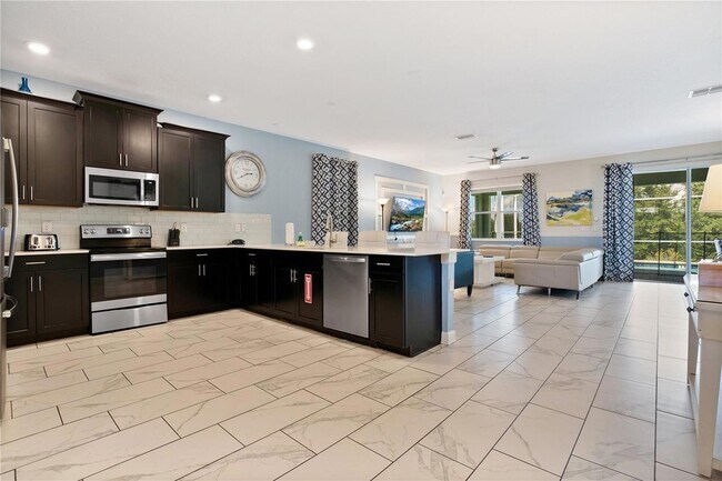 Building Photo - 1613 Maidstone Ct