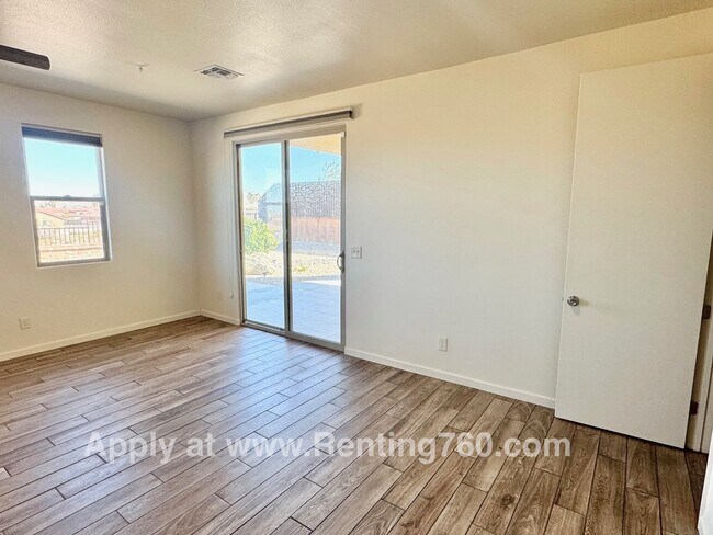 Building Photo - Prestigious Updated Home In Sage Estates