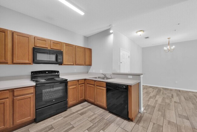 Building Photo - Limited-Time Rental Deal with move-in BONUS