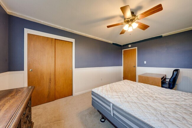 Building Photo - 12707 Leo Ln