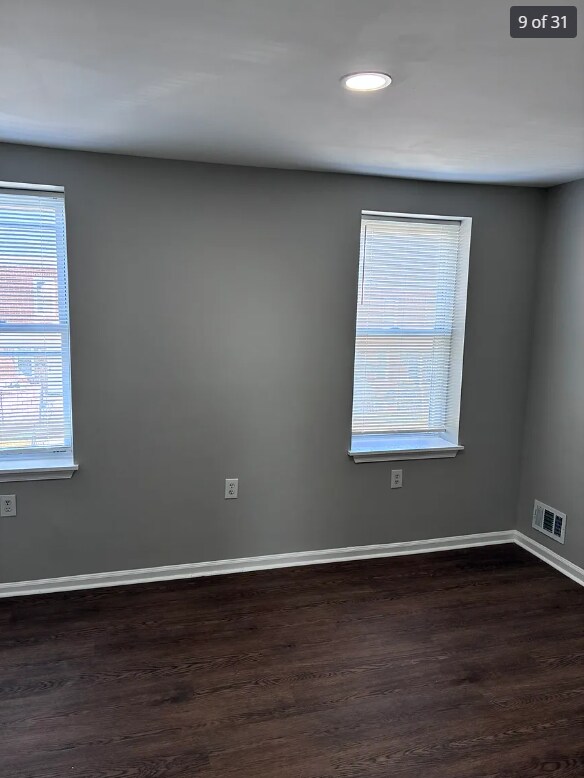 Building Photo - 342X Ravenwood Ave