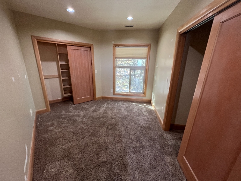 Building Photo - 14648 S Pristine Vw Cv