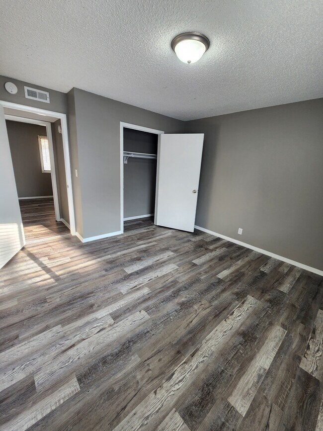 Building Photo - 4130 Baldwin Ave