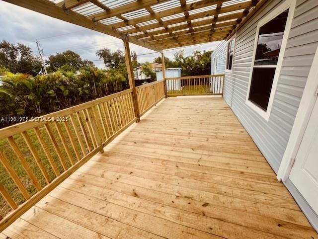 Building Photo - 5923 Oroverde Blvd