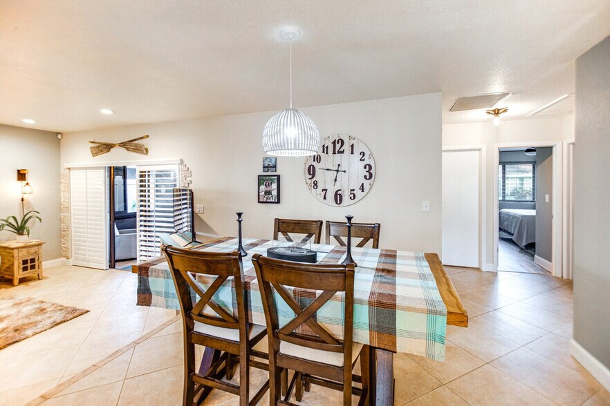 Building Photo - 7199 Blanquilla Ct