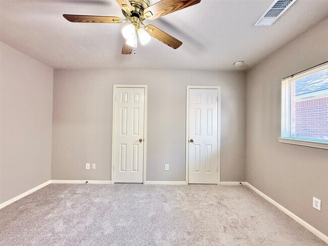 Building Photo - 1803 Moston Dr