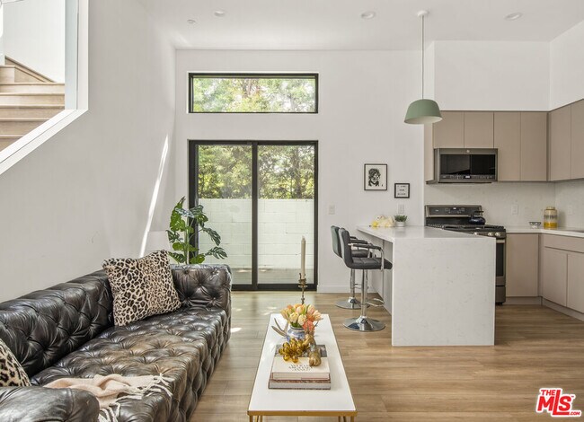 Building Photo - 12662 Rose Ave