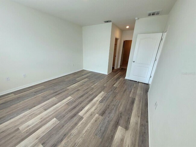 Building Photo - 5126 Foxtail Fern Wy