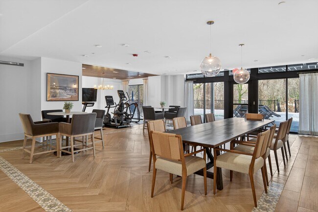 Building Photo - 76 Old Mill Bottom Rd N