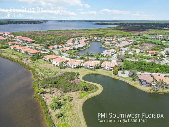 Building Photo - 4604 Club Dr