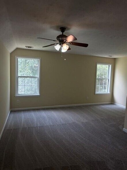 Building Photo - 529 Summerbrooke Ct