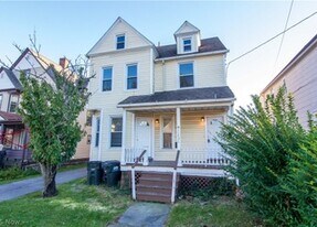 Building Photo - 11731 Franklin Blvd