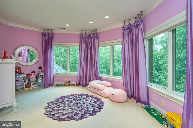 Building Photo - 7841 Montvale Way